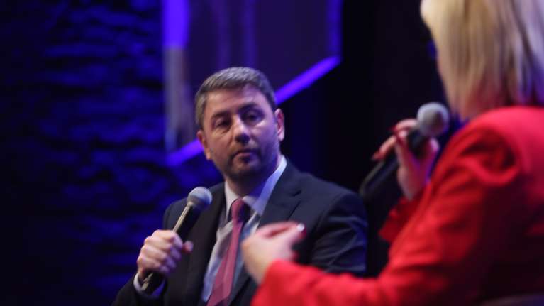 Ομάδα Αλήθειας: Ειρωνικό βίντεο με Ανδρουλάκη και στελέχη του ΠΑΣΟΚ να απαιτούν: Να οδηγηθεί ο Τριαντόπουλος στη δικαιοσύνη