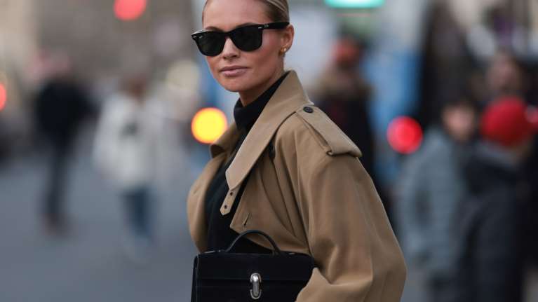 Rich girl energy: Τα 2 stylish κομμάτια που φοράνε τώρα όλα τα ελίτ girls