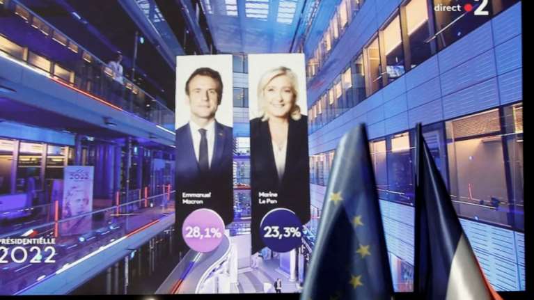 Εκλογές στη Γαλλία: Μακρόν με 27,6% και Λε Πεν με 23% στον β&#39; γύρο - Διέψευσε τα τελευταία προγνωστικά ο Εμανουέλ