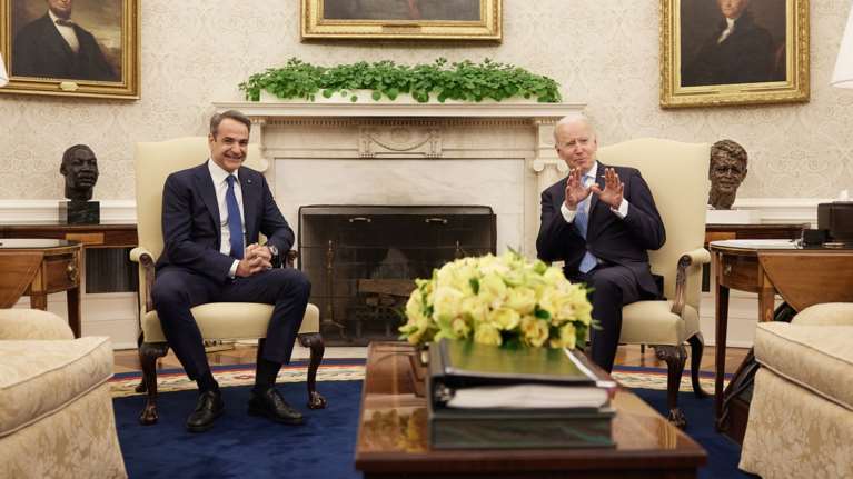Το παρασκήνιο πίσω από το τηλεφώνημα Μπάιντεν στον Μητσοτάκη πριν τη συνάντηση με τον Ερντογάν