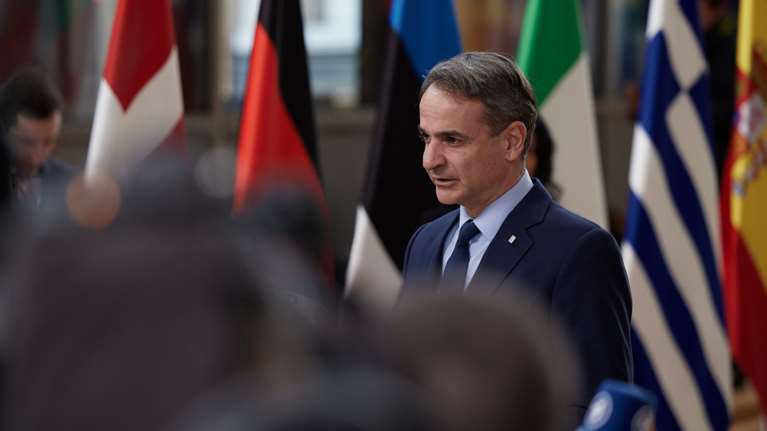 Διπλή επίθεση φιλίας Μητσοτάκη στην Τουρκία: &quot;Αυτήν την ώρα δεν έχουμε να χωρίσουμε τίποτα με τους Τούρκους&quot;