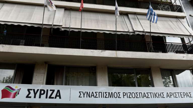 Έξι ερωτήματα ΣΥΡΙΖΑ για τη "μονταζιέρα" στα Τέμπη: Ο εισαγγελέας θα ρωτήσει ποιος έδωσε τα ηχητικά στο "Πρώτο Θέμα";