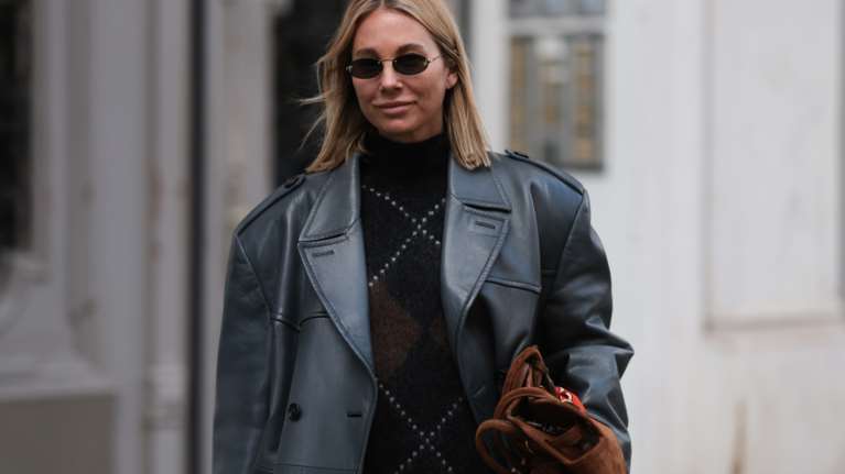 Αυτό το πουλόβερ είναι η πιο πρόσφατη εμμονή της fashion κοινότητας