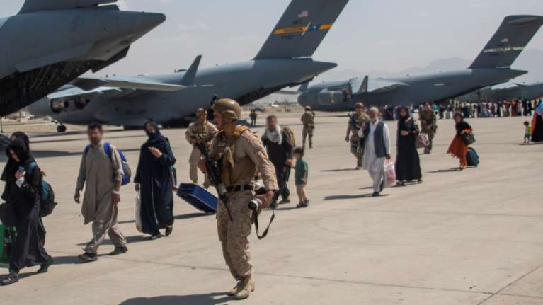 Δεν κάνουν πίσω οι Ταλιμπάν για την παράταση εκκένωσης - &quot;Όλα να έχουν τελειώσει μέχρι 31 Αυγούστου&quot;