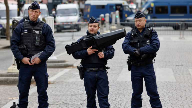 Θρίλερ στη Γαλλία: Δύο μωρά εντοπίστηκαν νεκρά μέσα σε καταψύκτη