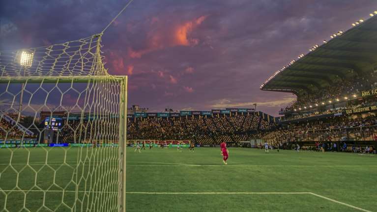 Μπήκαν στο &quot;Κλεάνθης Βικελίδης&quot; από το... κυλικείο χωρίς εισιτήριο – Συνελήφθη ο υπάλληλος που τους άφησε να περάσουν