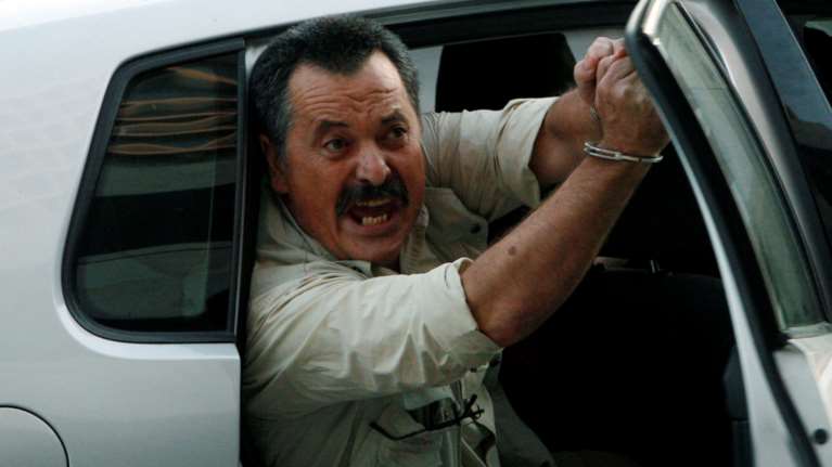 Χρυσή Αυγή: Πού είναι ο Παππάς; - &quot;Ηταν υπό επιτήρηση αλλά ξέφυγε&quot;, λέει ο δικηγόρος του