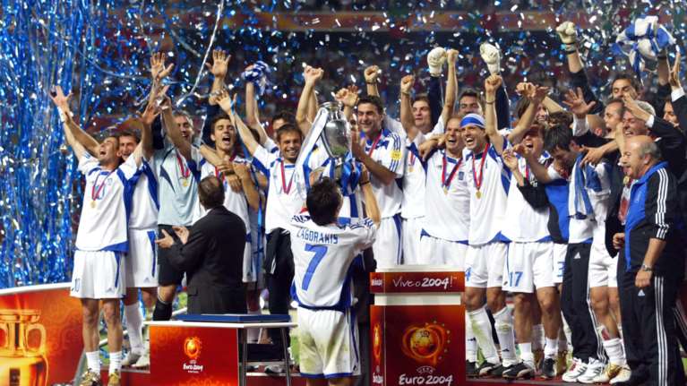 EURO 2004: Ο τελικός της (δικής μας) 4ης Ιουλίου