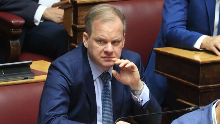 Τέμπη: Κληρώθηκε το Δικαστικό Συμβούλιο για την άσκηση ποινικής δίωξης στον Κώστα Καραμανλή