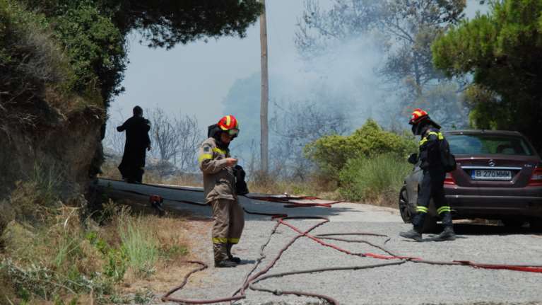Φωτιά στην Κέρκυρα - Σηκώθηκαν και δύο αεροσκάφη