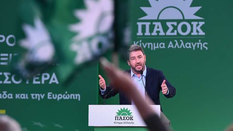 Επίθεση Ανδρουλάκη στην ΝΔ: Σε όλους τους δείκτες ευημερίας απομακρυνόμαστε από την Ευρωπαϊκή Ένωση