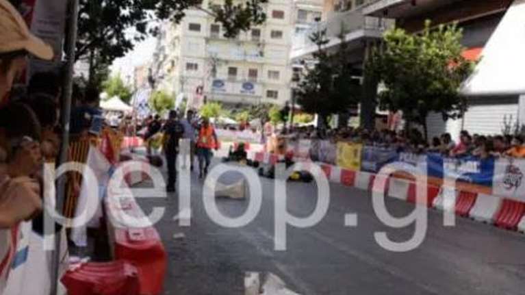 Πάτρα: Έτσι τραυματίστηκε το παιδί μου - Ο πατέρας του 6χρονου περιγράφει τη στιγμή που το καρτ έπεσε πάνω τους