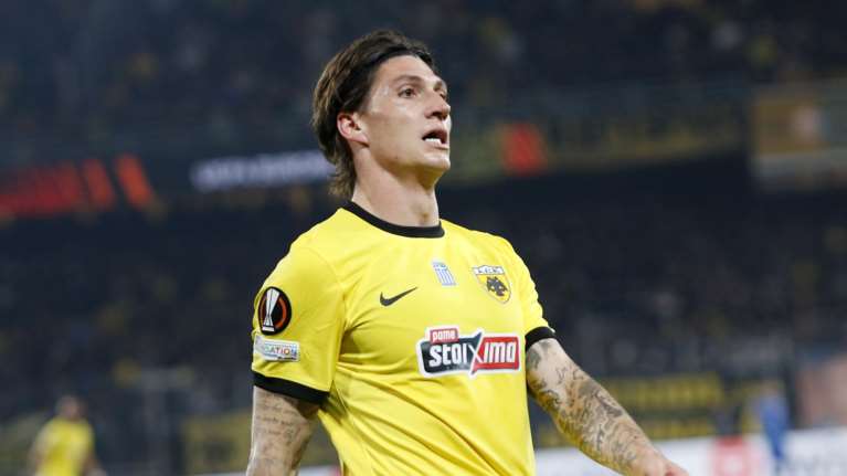 Θύμα διάρρηξης ο Στέφαν Τσούμπερ της ΑΕΚ - Άρπαξαν ρολόγια και κοσμήματα αξίας χιλιάδων ευρώ από το σπίτι του στη Γλυφάδα