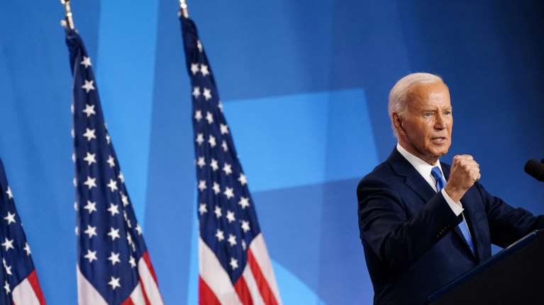 Επιμένει ο Μπάιντεν ότι θα νικήσει στις εκλογές αλλά...αποκάλεσε την Καμάλα Χάρις, Τραμπ και τον Ζελένσκι, Πούτιν