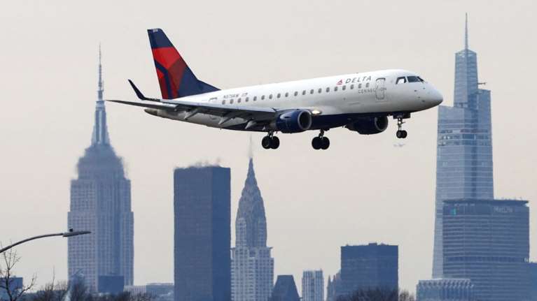 ΗΠΑ: Υπάλληλος αεροδρομίου έχασε τη ζωή του όταν τον ρούφηξε κινητήρας αεροσκάφους