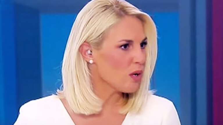 Ντόρα Κουτροκόη κατά Οικονόμου - Παυλόπουλου: &quot;Δεν με στήριξαν. Δεν τους τιμά αυτό που έγινε&quot;