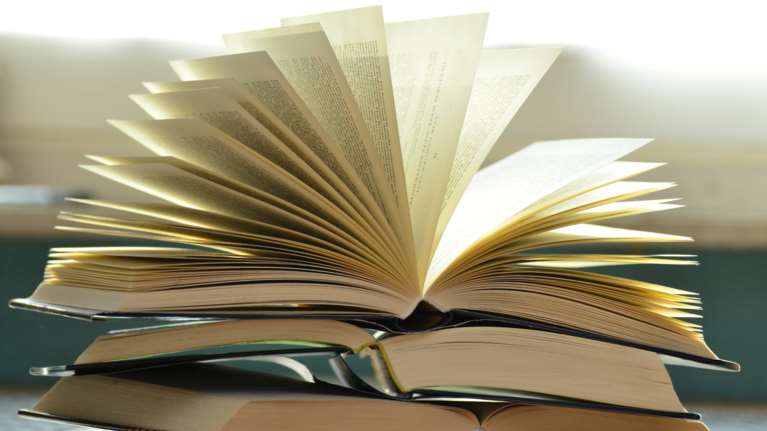 "Οι φωνές μας μαζί": Διαδικτυακό εργαστήρι δημιουργικής ανάγνωσης από το ΠΙΟΠ