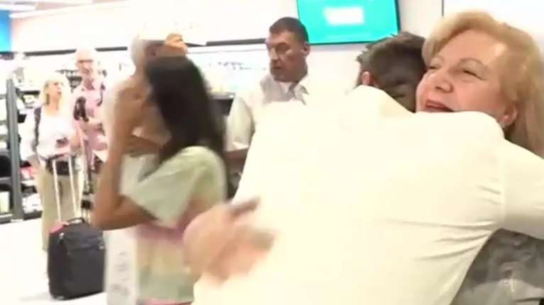 Μητέρα Στέφανου Κασσελάκη: &quot;Είναι γνήσιος, είναι αγνός, πολεμάει με την ψυχή του&quot;