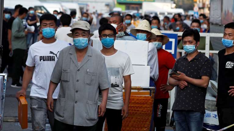 Κορονοϊός: Συναγερμός στην Κίνα - Lockdown στην κεντρική αγορά του Πεκίνου, σε καραντίνα 11 συνοικίες