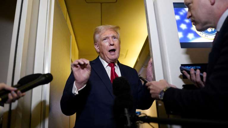 Ουκρανία: Ο Τραμπ χαρακτηρίζει "φρικτό" τον βομβαρδισμό στη Σούμι, χωρίς να κατονομάσει τη Ρωσία