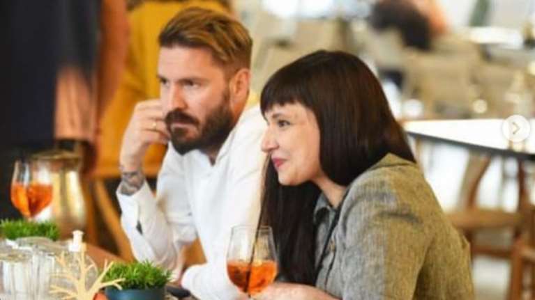 Διαζύγιο για την Αθηναΐς Νέγκα: Χώρισε με τον 14 χρόνια νεότερο σύζυγό της μετά από πέντε χρόνια γάμου και ένα παιδί