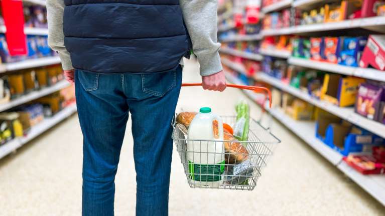 Σούπερ μάρκετ: Η νέα λίστα των 671 προϊόντων με μειωμένη τιμή ως 24%