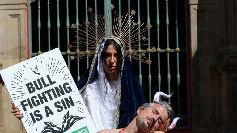 Παμπλόνα: Διαμαρτυρία για το οριστικό τέλος των ταυρομαχιών πριν το φεστιβάλ Σαν Φερμίν