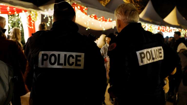 Γαλλία: Νεαρός άνδρας μαχαίρωσε τρεις γυναίκες σε σταθμούς του μετρό στο Παρίσι