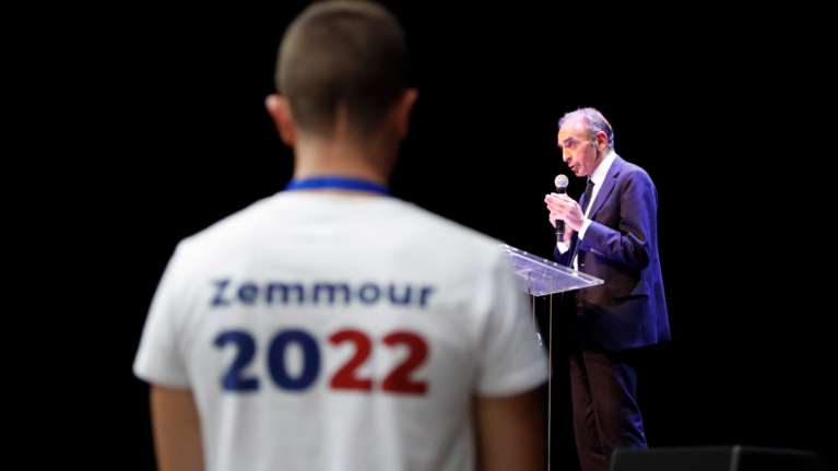 Βόμβα στη Γαλλία: Ο ακροδεξιός Ζεμούρ θα πέρναγε στον 2ο γύρο αν διεξάγονταν προεδρικές εκλογές χθες