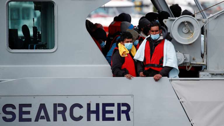 Λάβρος κατά Τζόνσον ο Aρχιεπίσκοπος του Καντέρμπουρι: Τον κατακεραυνώνει για την πολιτική &quot;εξαγωγής&quot; μεταναστών στη Ρουάντα