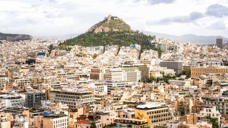 Πότε αρχίζουν οι μειώσεις στις δόσεις των στεγαστικών δανείων – Οι 3 λόγοι που αλλάζουν τα δεδομένα
