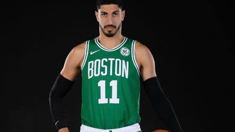 Ο Καντέρ έστειλε μήνυμα στα ελληνικά: Οι Ελληνες είναι από τους καλύτερους ανθρώπους που έχω γνωρίσει