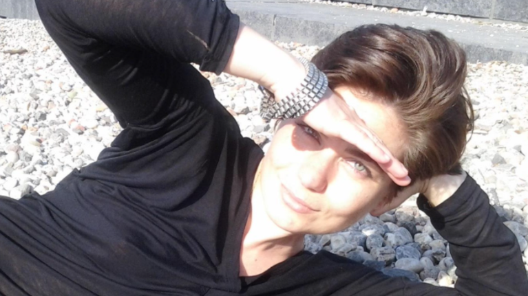 Καθηγήτρια της Σχολής Καλών Τεχνών κάνει απεργία πείνας για τον Κουφοντίνα