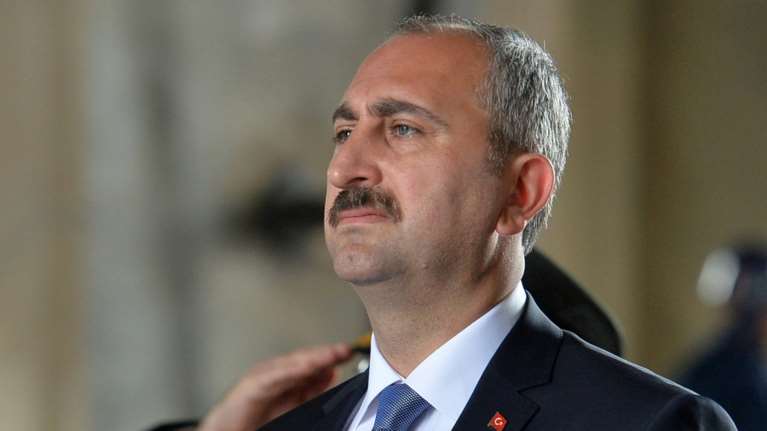 Νέα πρόκληση Tούρκου Υπουργού Δικαιοσύνης: &quot;Νομική ανάγκη&quot; να ανοίξει η Αγιά Σοφιά ως τζαμί