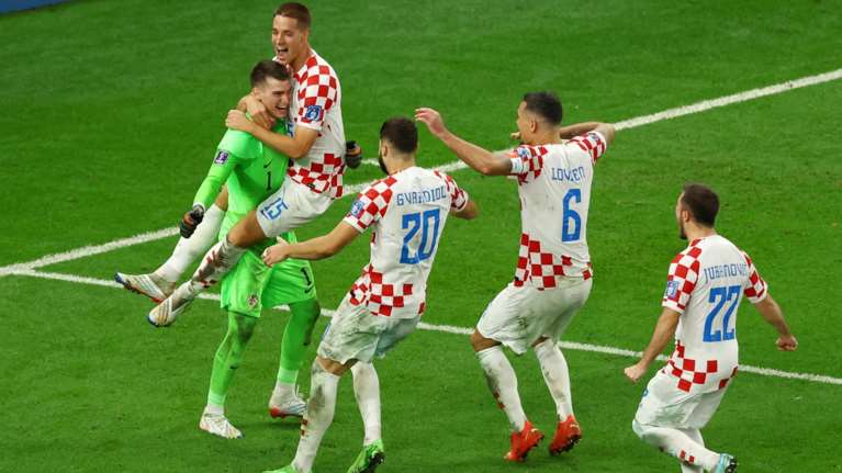 Μουντιάλ 2022: Πέρασε η Κροατία μετά το θρίλερ με την Ιαπωνία - Τρία πέναλτι έπιασε ο Λιβάκοβιτς [Βίντεο]