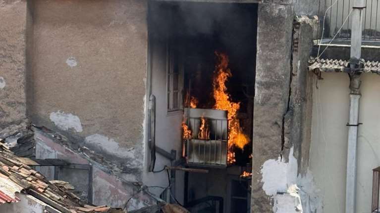 Τραγωδία στο Ναύπλιο: Νεκρή εντοπίστηκε 92χρονη μετά από φωτιά στο σπίτι της [εικόνες]