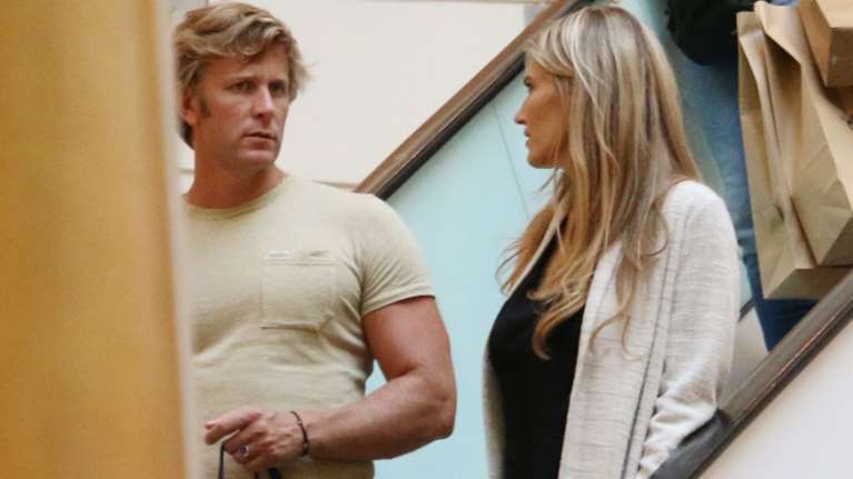 Σκάνδαλο Καϊλή: Με μαύρο χρήμα η αγορά της βίλας με πισίνα στην Πάρο; Τι λέει η Corriere della Serra