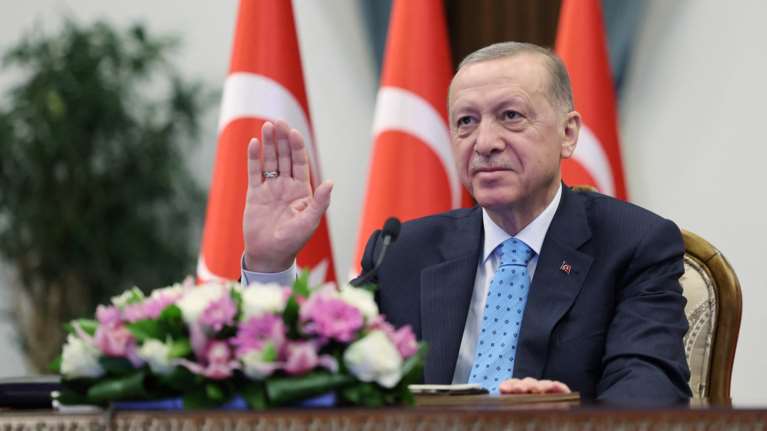Ακυρώνει και τις σημερινές εμφανίσεις του ο Ερντογάν - Ανησυχία για την υγεία του