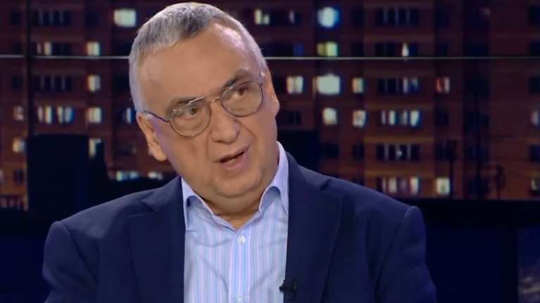 Θύμα κλοπής ο ψυχίατρος Δημήτρης Σούρας από την οικιακή βοηθό του - Τον έκλεβε επί 5 χρόνια