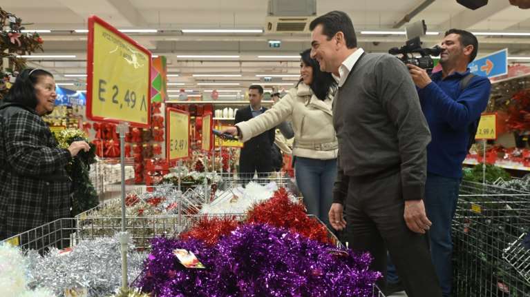 Σκρέκας: Η μάχη με την ακρίβεια συνεχίζεται - 1.100 προϊόντα στην πρωτοβουλία &quot;μόνιμη μείωση τιμής&quot;