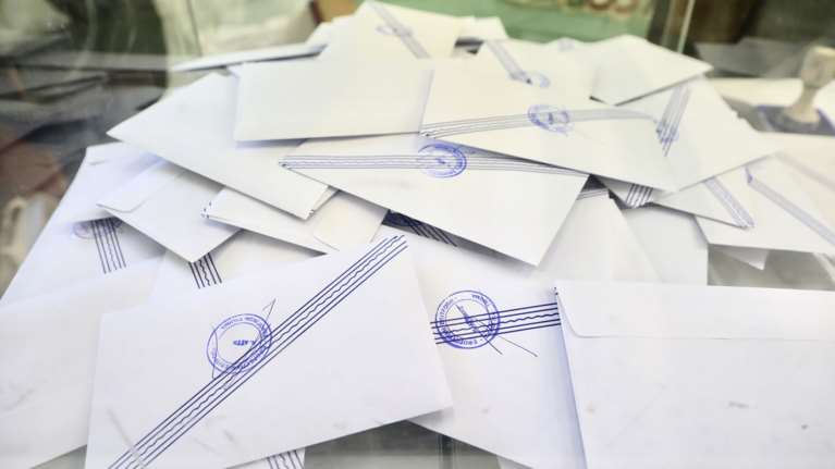 Ευρωεκλογές 2024: Το χωριό όπου ο μικρότερος κάτοικος είναι 86 χρονών και οι κάλπες στήθηκαν μέσα στην… εκκλησία