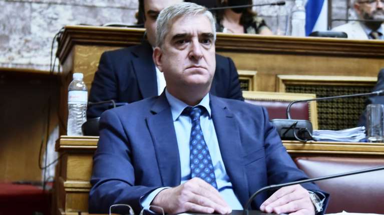 Εξεταστική Επιτροπή: Συνεχίζει την κατάθεσή του ο τέως διοικητή της ΕΥΠ Παναγιώτης Κοντολέων