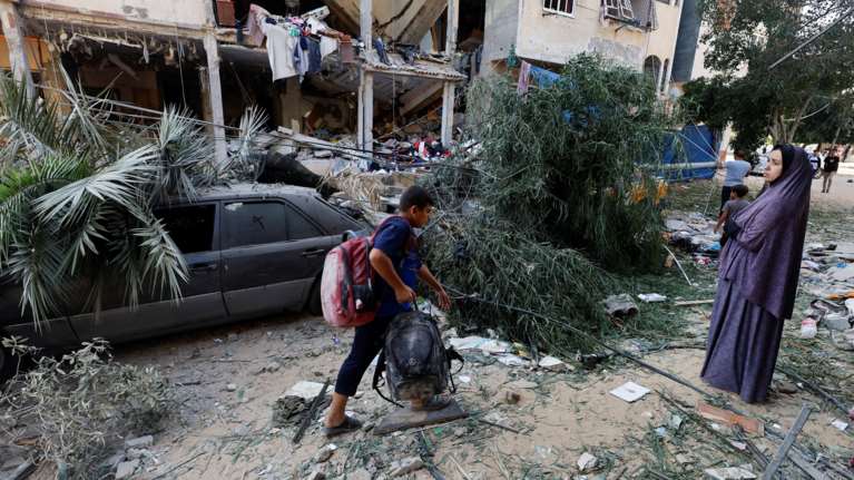 Οι Ισραηλινοί πιστεύουν ότι οι περισσότεροι όμηροι είναι ζωντανοί - Η Χαμάς ζητά κατάπαυση του πυρός για να τους απελευθερώσει