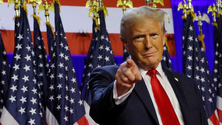 Δημοσκόπηση CNN: Η αποδοχή του Τραμπ στις 100 ημέρες θητείας είναι χαμηλότερη από οποιουδήποτε άλλου προέδρου σε 7 δεκαετίες