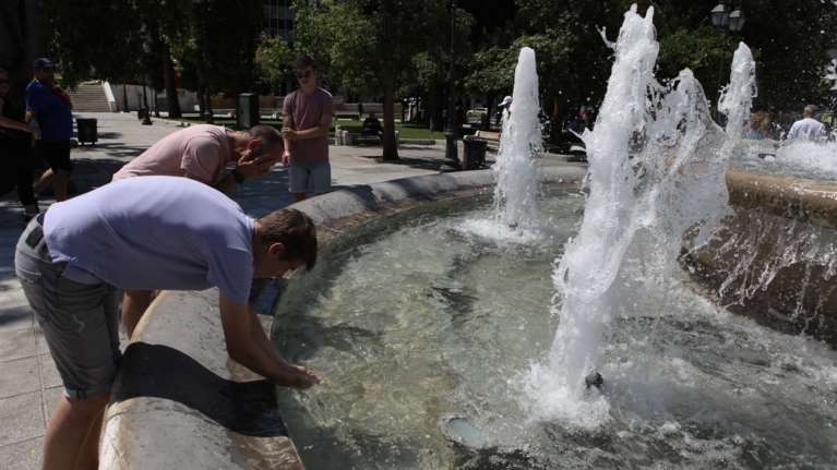 Προειδοποίηση Αρναούτογλου: Ερχεται καύσωνας την επόμενη εβδομάδα - Το θερμό κύμα με πλεόνασμα ζέστης