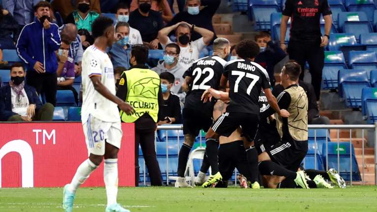 Τσάμπιονς Λιγκ: Διπλό - βόμβα από τη Σερίφ στο &quot;Μπερναμπέου&quot; - Νίκες για Παρί, Λίβερπουλ και Ατλέτικο