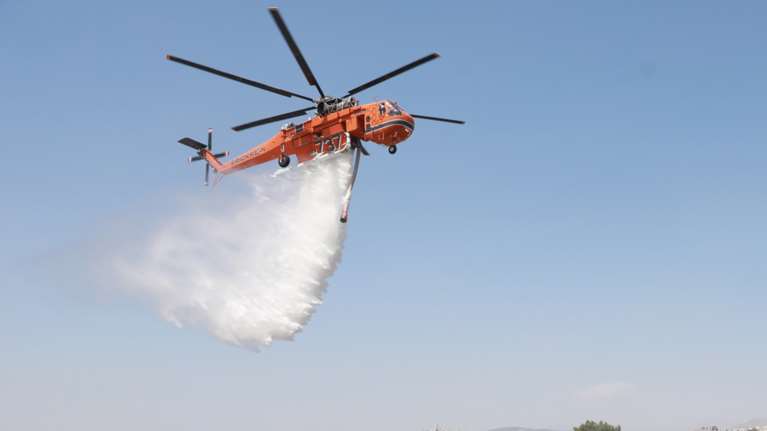 Φωτιά στη Θεσσαλονίκη: Καίγεται δασική έκταση στο Εξαμίλι Λαγκαδά