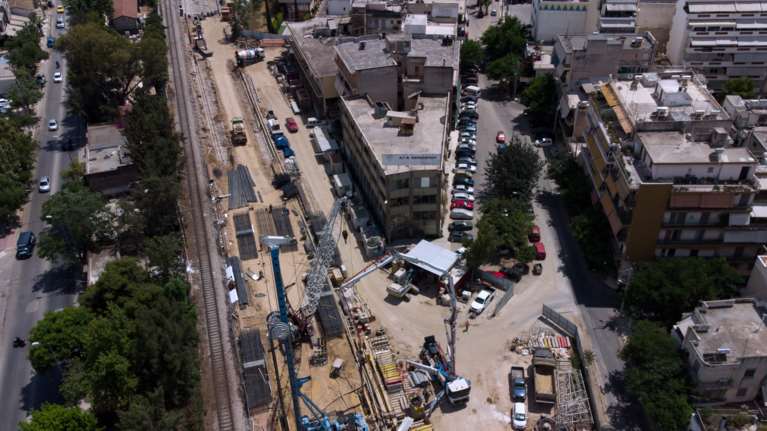 Έρχονται 80.000 εργάτες από τρίτες χώρες στην Ελλάδα - Οι τεράστιες ανάγκες της αγοράς και η γραφειοκρατία