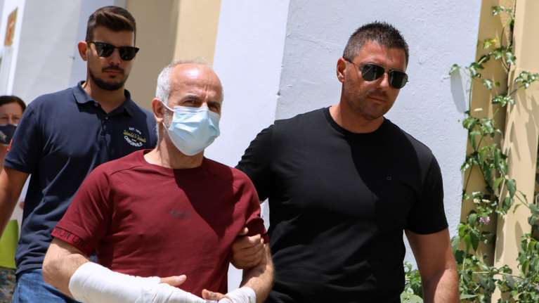 Κουκάκι: Προφυλακιστέος και προκλητικός ο 55χρονος γυναικοκτόνος - &quot;Ζήλευα, θα πήγαινε διακοπές με τον φίλο της&quot;