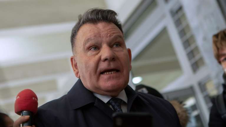 Κούγιας για επίθεση με καυστικό υγρό: Η 38χρονη προκαλεί αντί να ζητά γονατιστή συγγνώμη